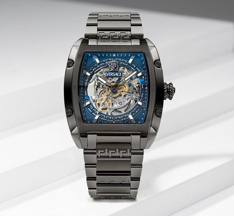 A FUSION OF POWER AND CONFIDENCE: THE VERSACE DOMINUS SKELETON