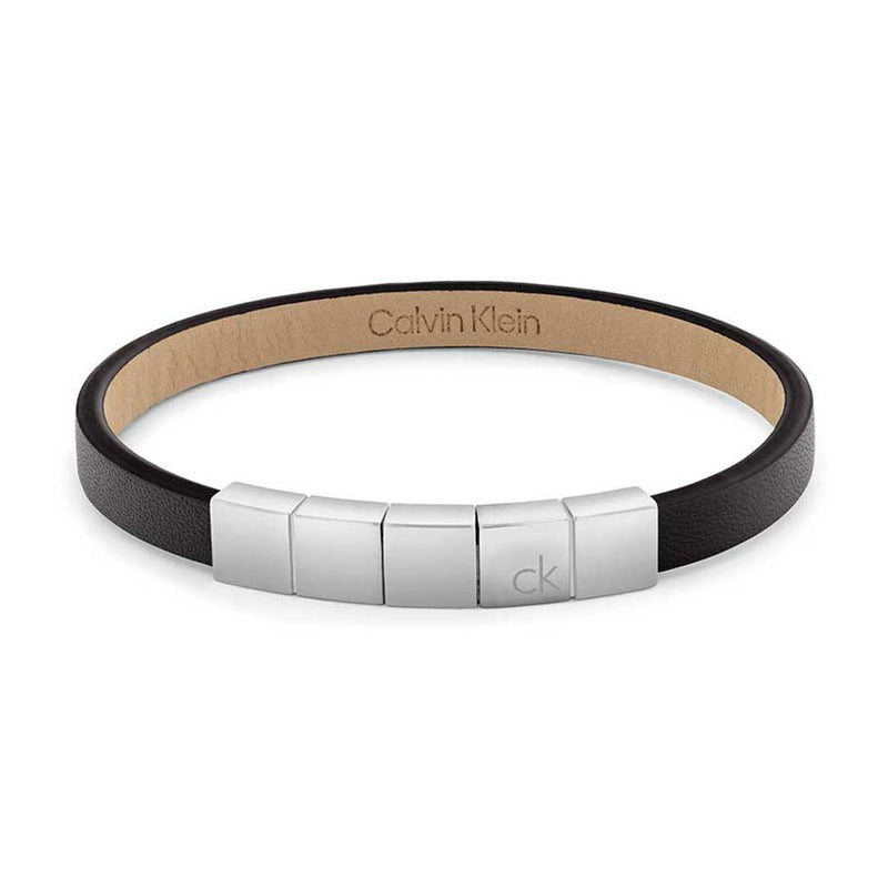 CALVIN KLEIN, MINIMALISTIC SQUARES